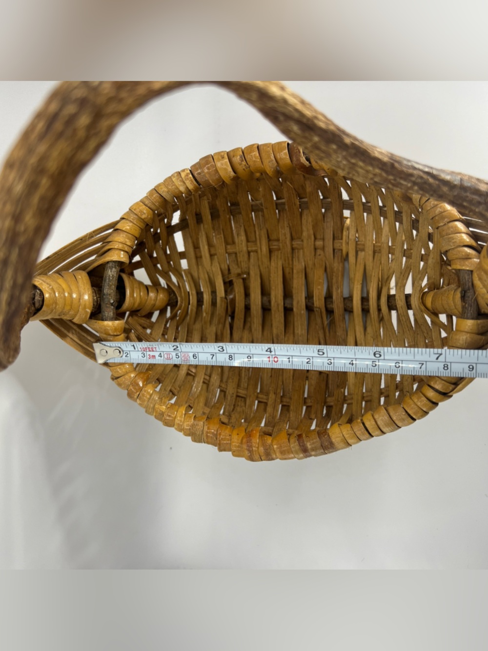 Vintage Small Buttocks Basket Splint Wood Egg Gathering Primitive Twig Handle 8" - Picture 10 of 13